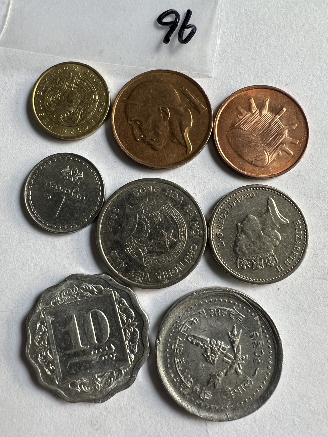 泡泡堂第209期  世界硬币（无押金，无佣金，捡漏，全场20包邮，偏远地区除外） 硬币一袋96