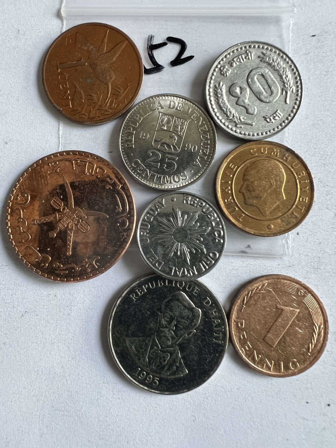 泡泡堂第222期  世界硬币 （无押金，无佣金，捡漏，全场20包邮，偏远地区除外） 硬币一袋52