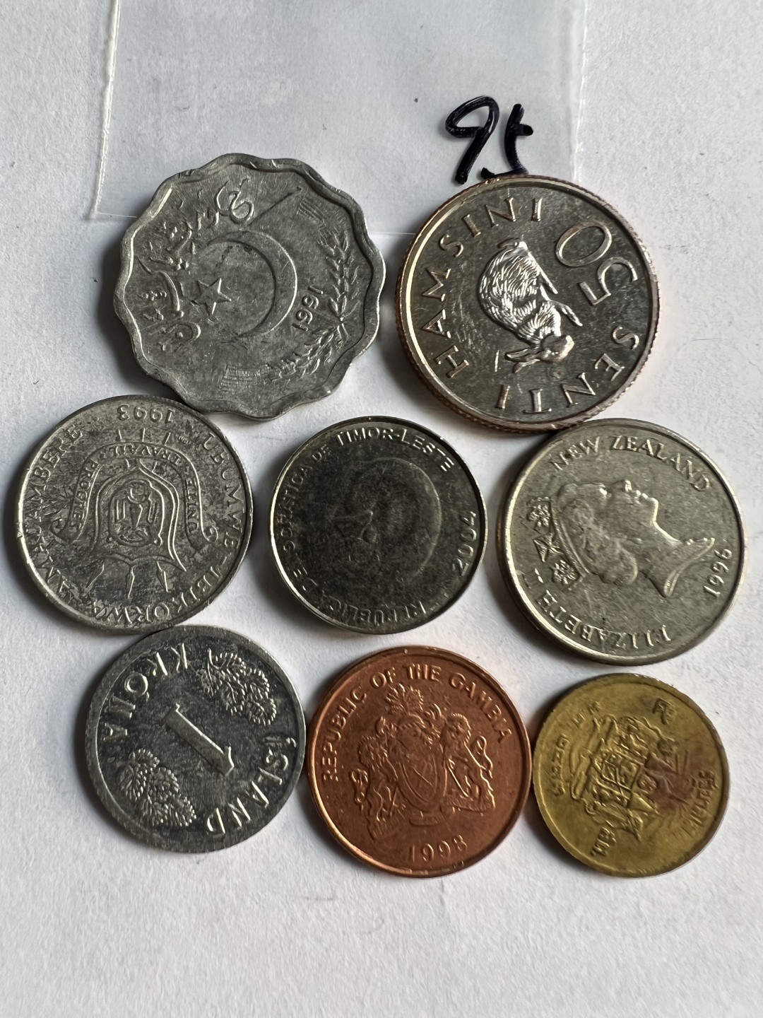 泡泡堂第209期  世界硬币（无押金，无佣金，捡漏，全场20包邮，偏远地区除外） 硬币一袋95