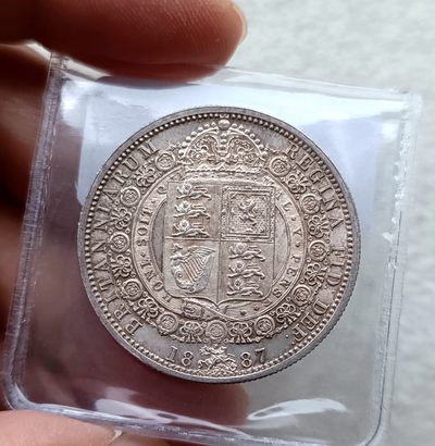 彼得堡世界钱币勋章拍卖第35期，周五六两连拍 - 英国1887年半克朗银币，高冠维多利亚女王。MS级转光好品、可评级品相