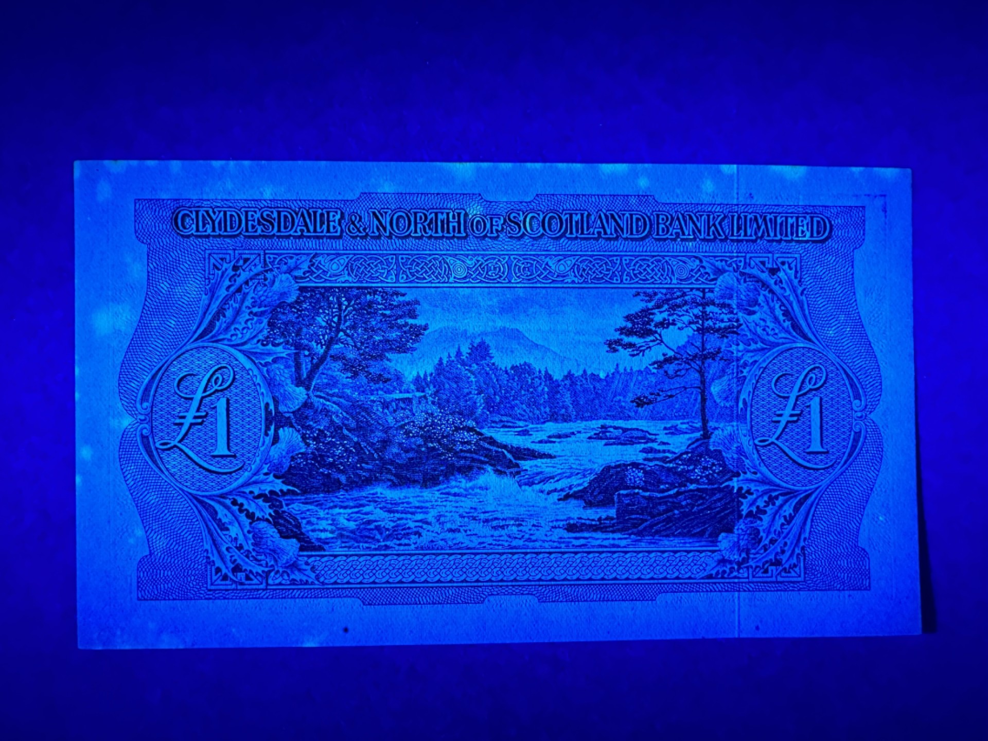 《张总收藏》87期——稀缺品种外币&世界最佳纸币 苏格兰1镑 UNC 1958年老版本 局部有黄斑