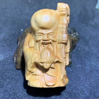 崖柏雕刻寿星公手把件一个， - 崖柏雕刻寿星公手把件一个，