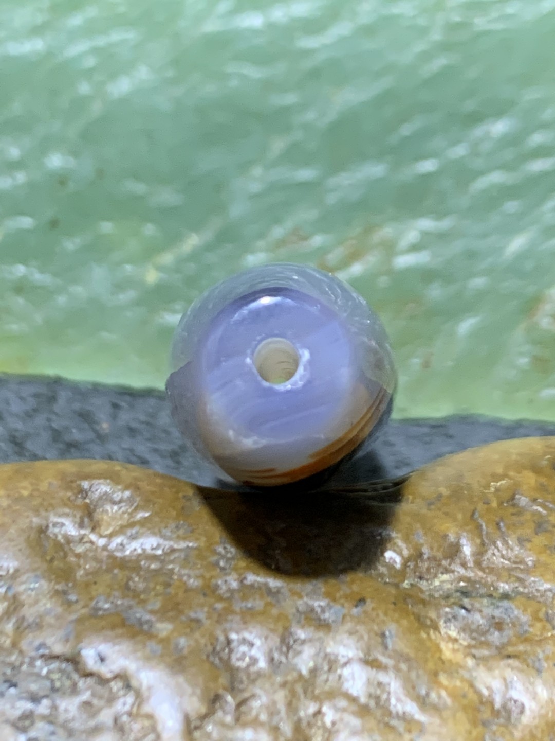 精美高玉化巴西玛瑙太极阴阳天眼桶珠一个，