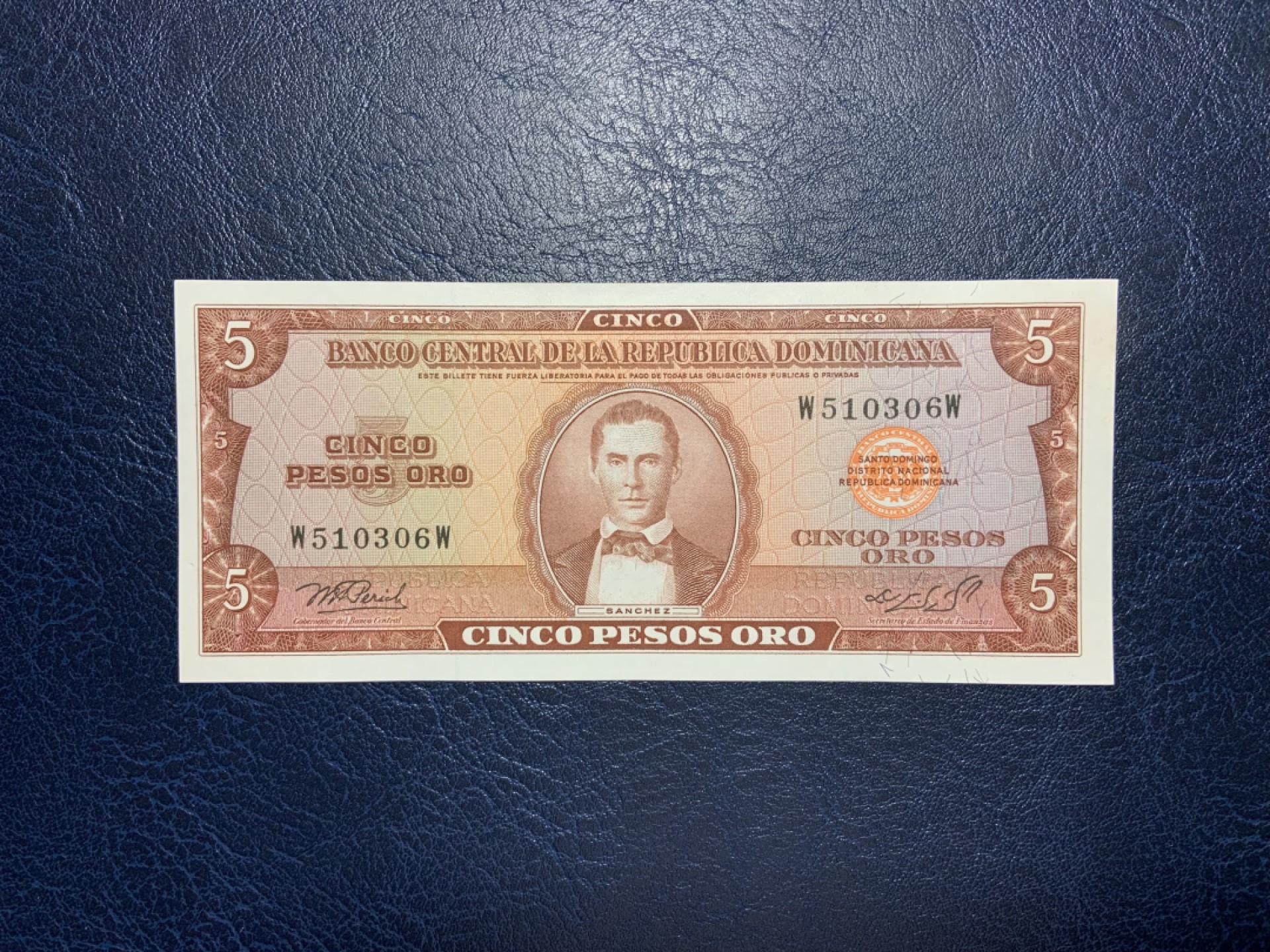 收藏联盟Quantum Auction 第226期拍卖 多米尼加1976年5比索 品相全新UNC 稀少