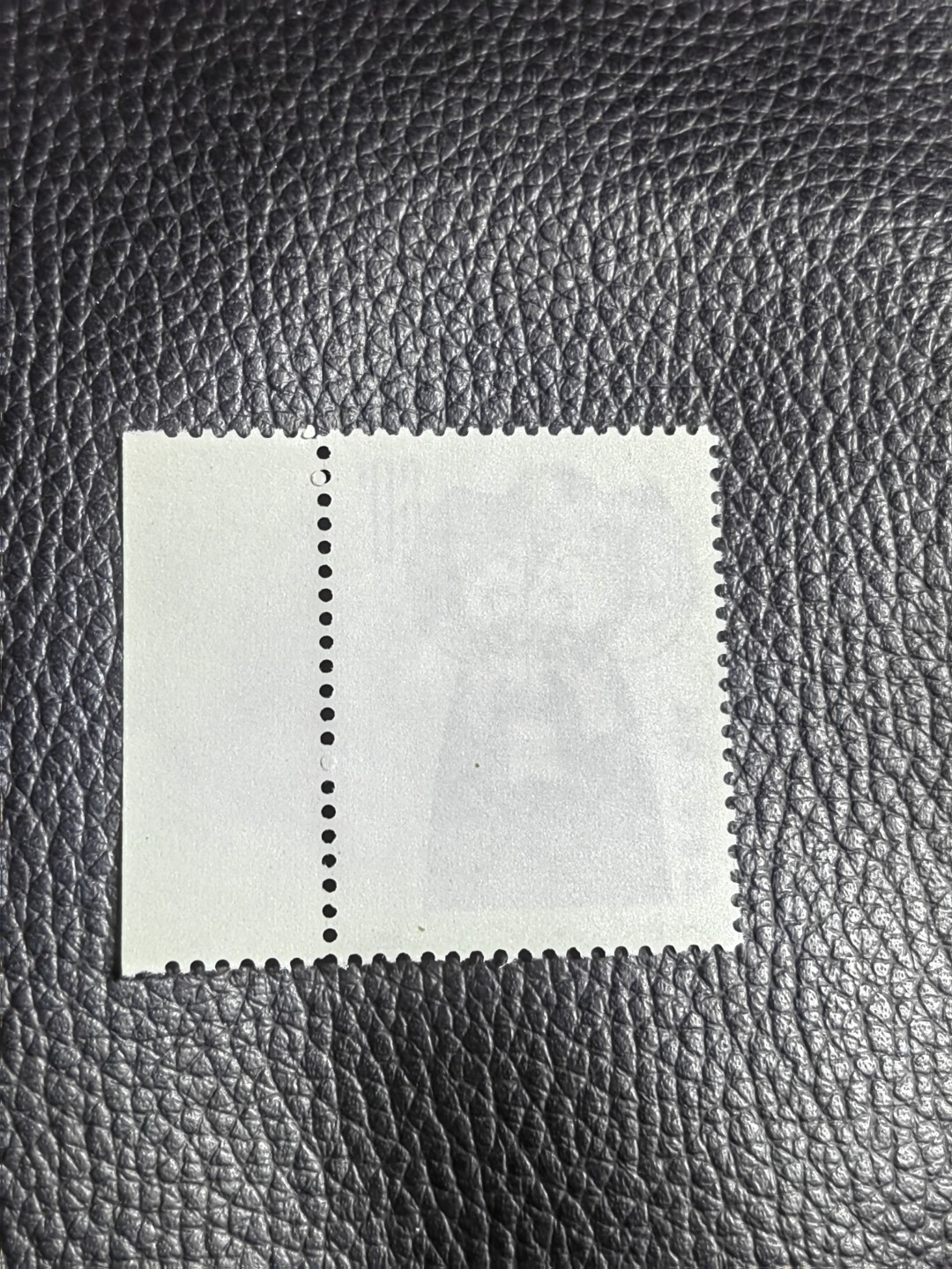 洪涛臻品批发群  精选邮票限时拍卖第一百四十五期 T45脸谱8-7新一枚，版期全品嘎嘎绝，正宗版撕货，一手撕版，带硅胶手套撕版，收藏级品相，喜欢不要错过