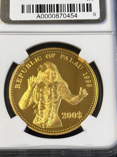 【海寧潮】帕劳1999年千禧年我们的世界1盎司纯金彩金币NGC-PF68，999金，1盎司