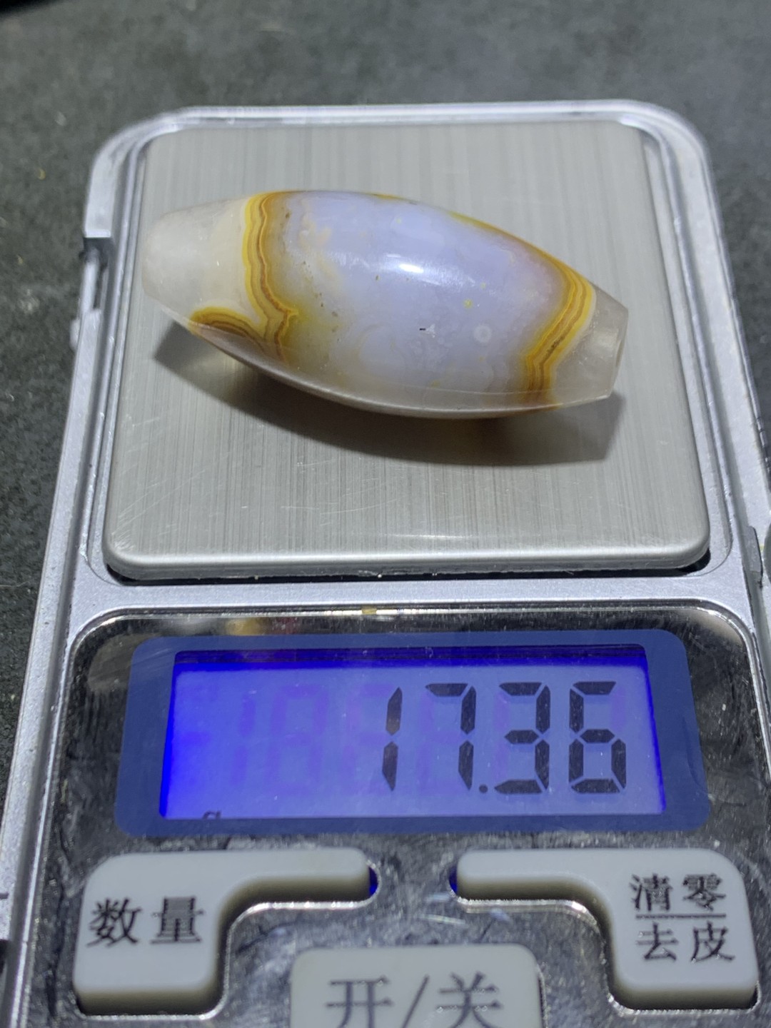 天然精美大井料九眼页岩天珠一个