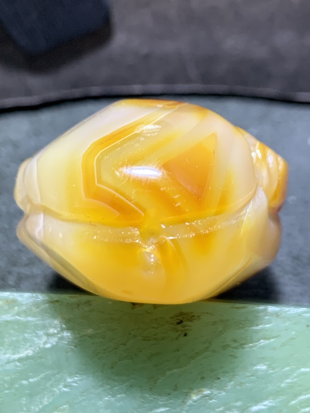 重器天然马达加斯加高玉化玛瑙手工雕刻如意招财金蟾把件一个