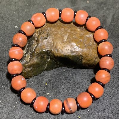 川料南红玛瑙苹果珠单圈手串一条， 川料南红玛瑙苹果珠单圈手串一条，