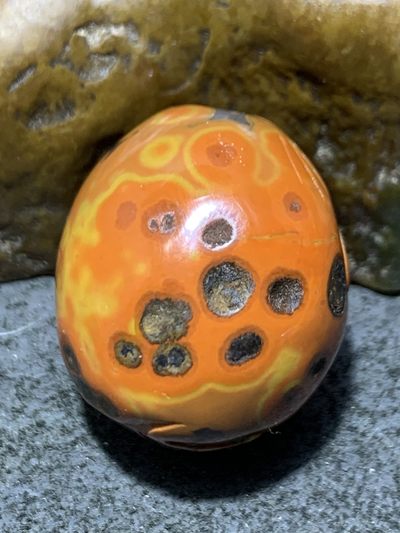 精美天眼纹战国红玛瑙手工雕刻小老鼠吊坠一个， 精美天眼纹战国红玛瑙手工雕刻小老鼠吊坠一个，