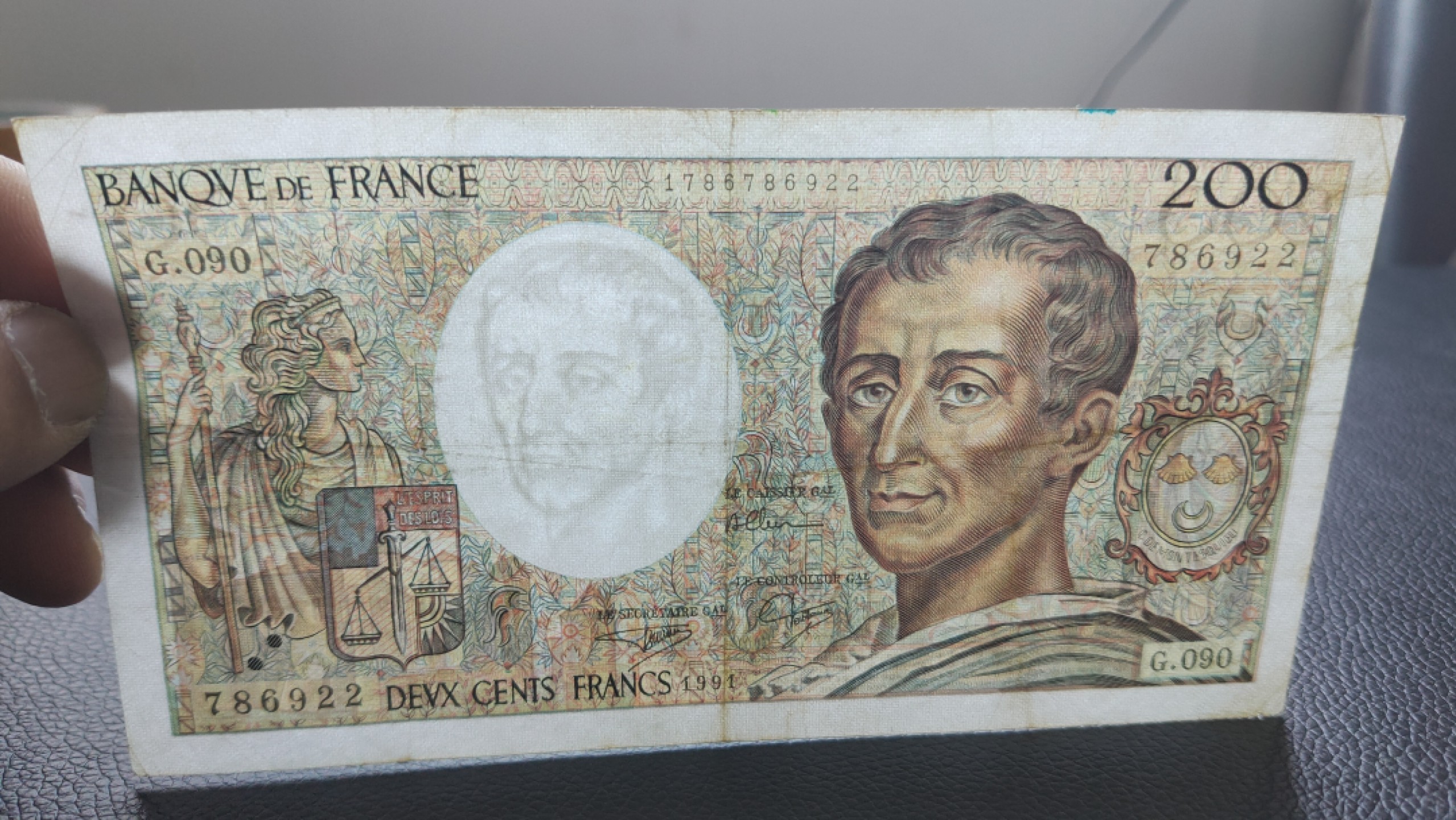 民国印放漏专场 法国1982年200法郎，孟德斯鸠 外国纸币