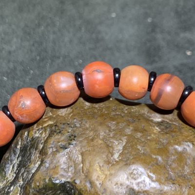 川料南红玛瑙苹果珠单圈手串一条， 川料南红玛瑙苹果珠单圈手串一条，