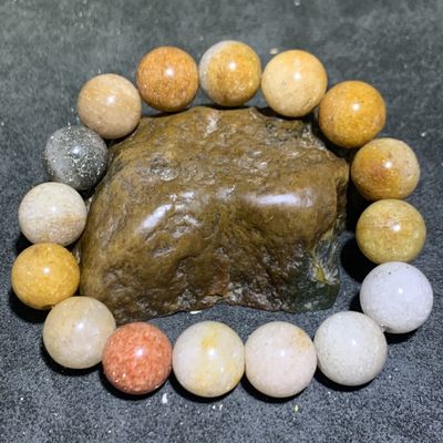 精美金丝玉手串一条 - 精美金丝玉手串一条