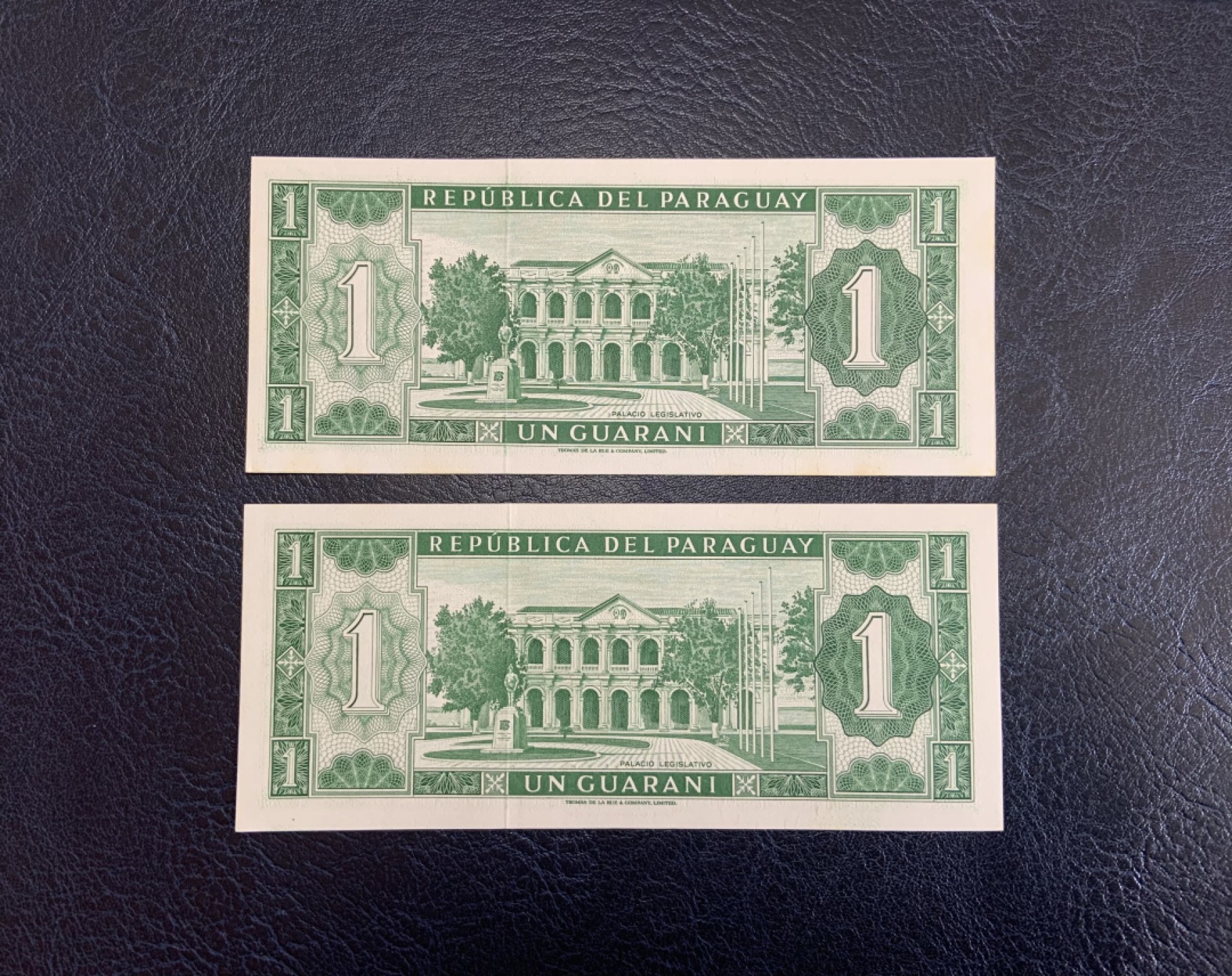 收藏联盟Quantum Auction 第226期拍卖 巴拉圭1952年1瓜拉尼的两张 雕刻版 品相UNC A冠无4 666 333豹子号 局部有黄