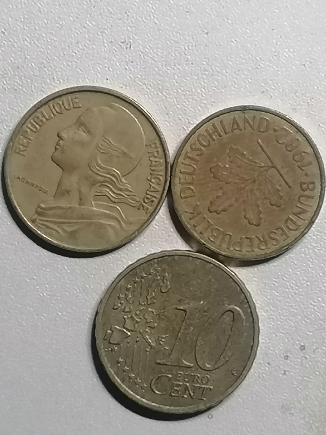 世界钱币专场 外币三枚