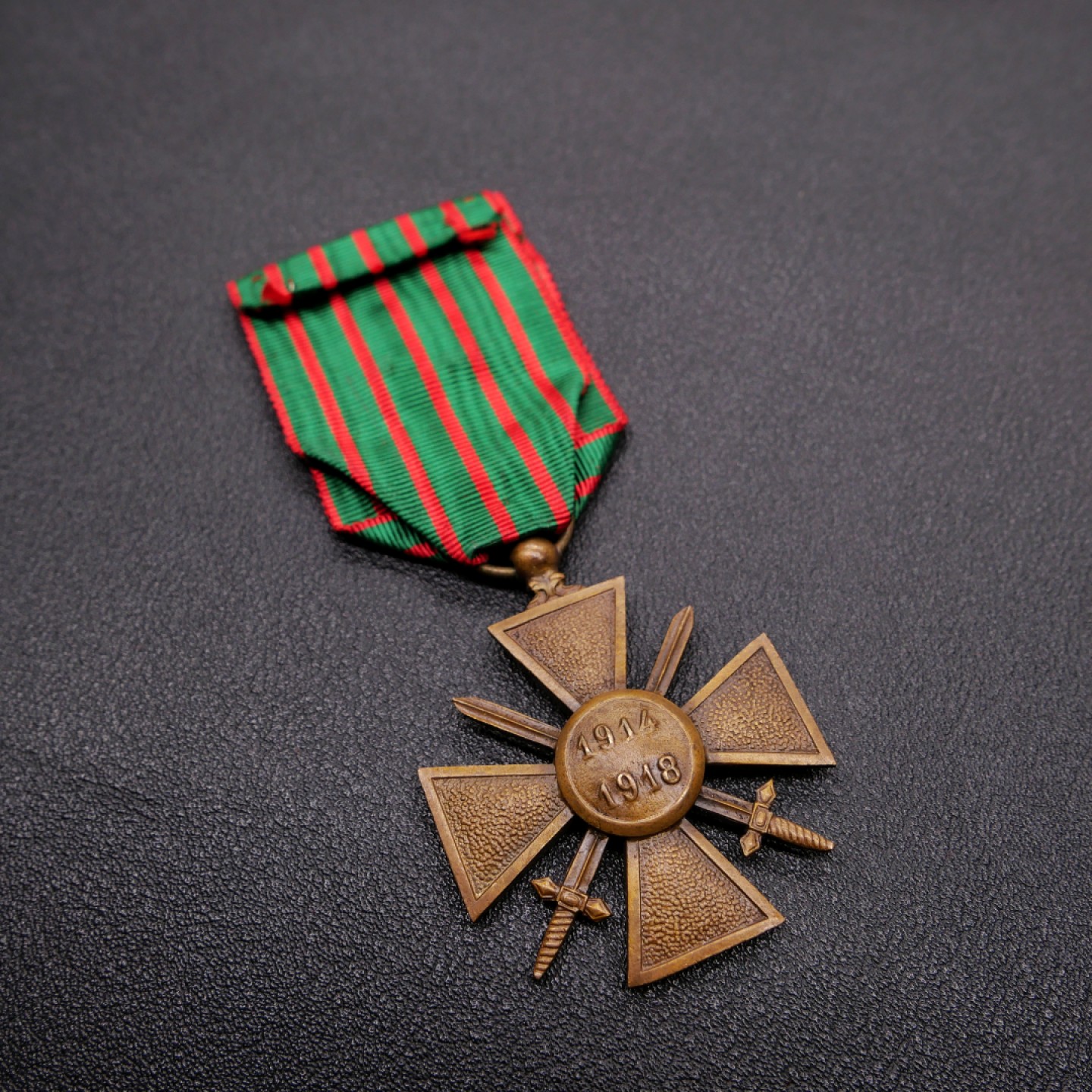 勋章奖章交易所1月27日（初六）法国币章专场 法国一战战争十字奖章，1918版，铜质