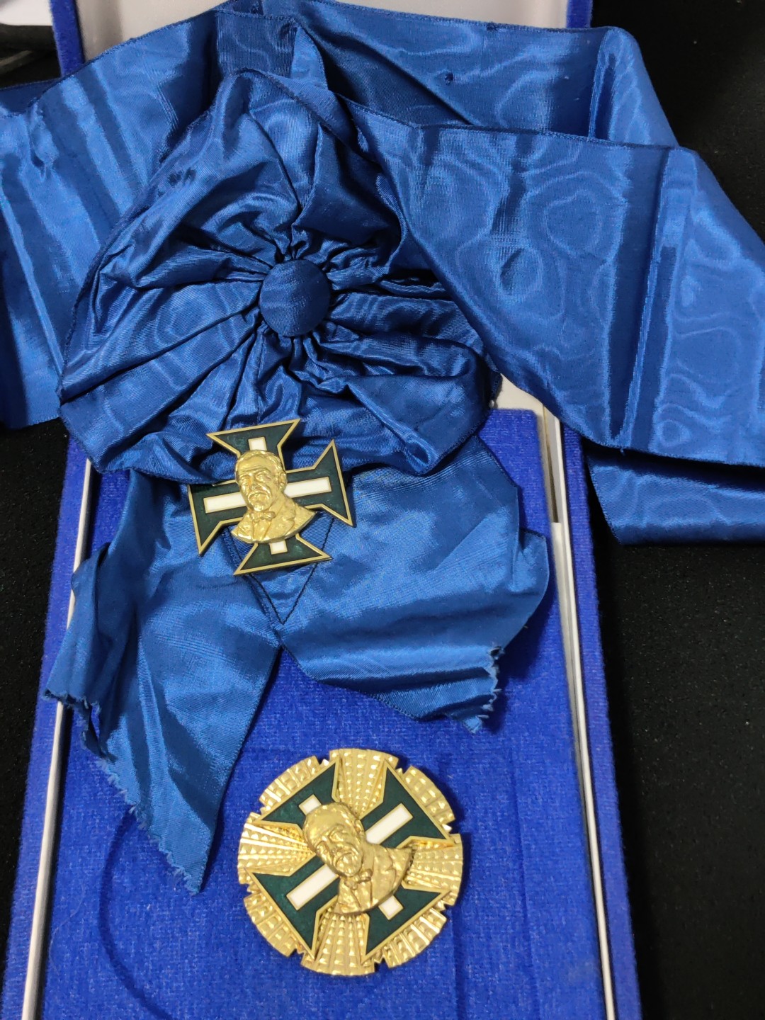 全场0元起拍 第23期 咸鱼国勋章拍卖专场 1月22日（周日）下午6：00开始 大十字级巴西毛阿子爵勋章