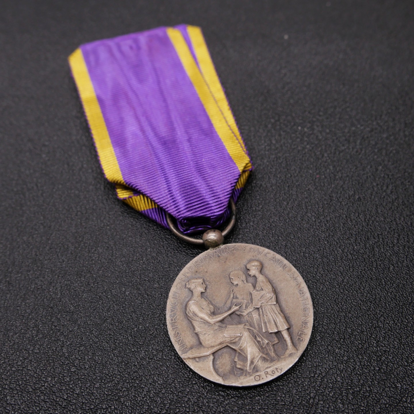 勋章奖章交易所1月27日（初六）法国币章专场 法国基础教育奖章，罗蒂版戎装玛丽安娜，银质