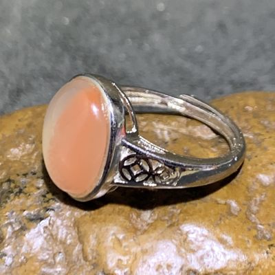 精美南红玛瑙荔枝冻漂红活口女戒一枚！ 精美南红玛瑙荔枝冻漂红活口女戒一枚！