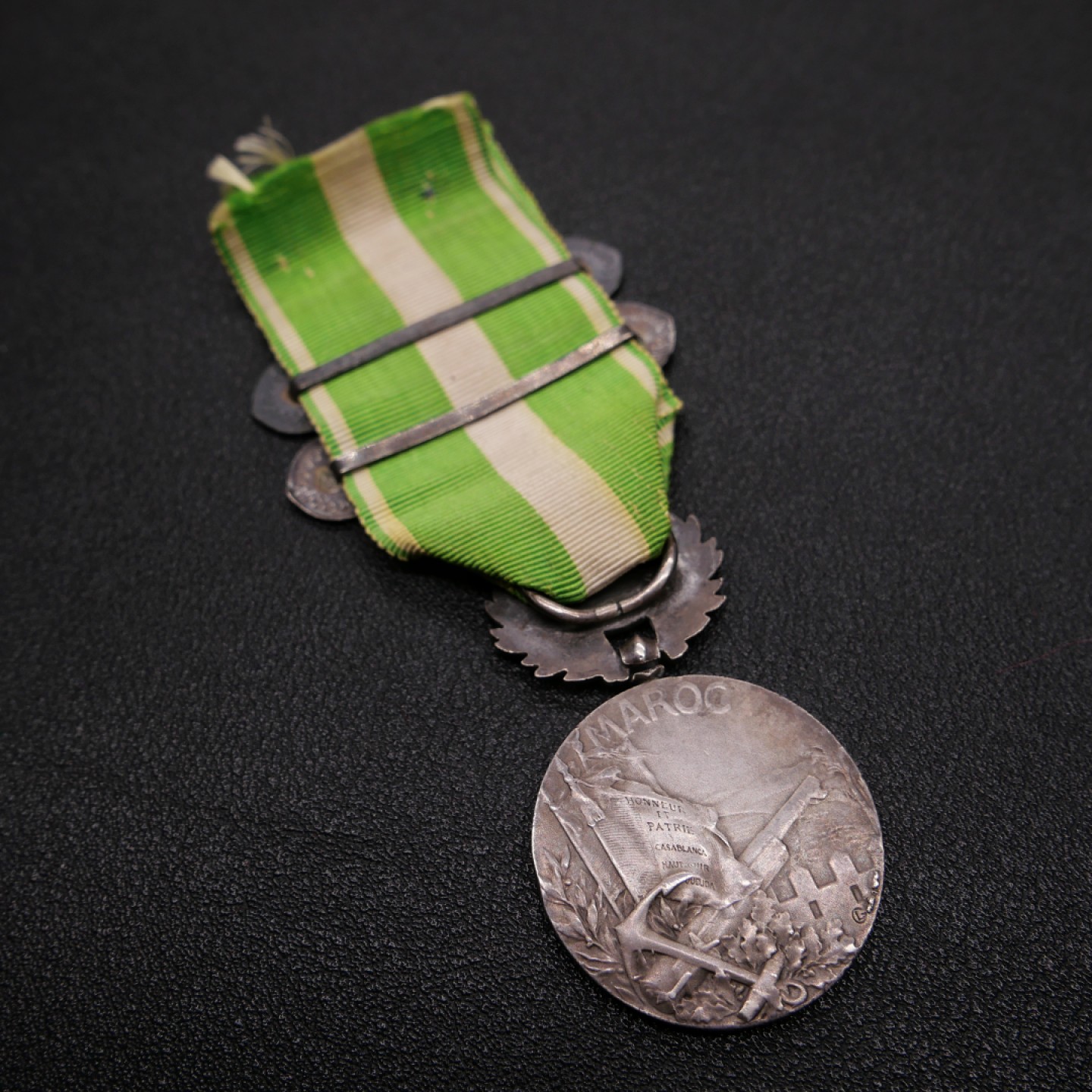 勋章奖章交易所1月27日（初六）法国币章专场 法国摩洛哥战役奖章，带“摩洛哥”“卡萨布兰卡”勋条，银质