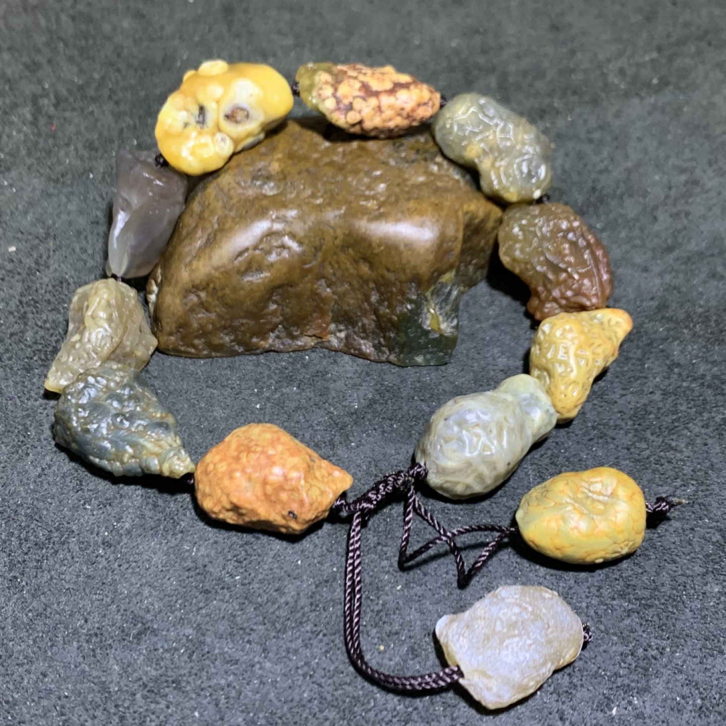 精美筋脉石原石手工编织手串一条