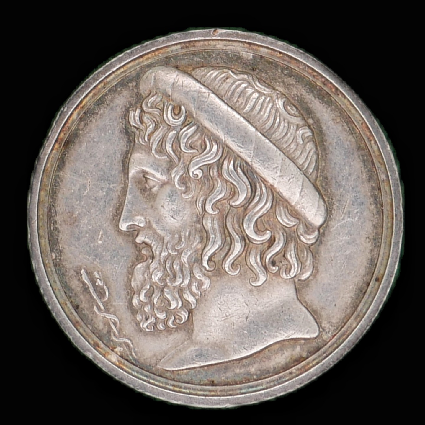 勋章奖章交易所1月27日（初六）法国币章专场 法国银质巴黎医学院章牌，约12.85g