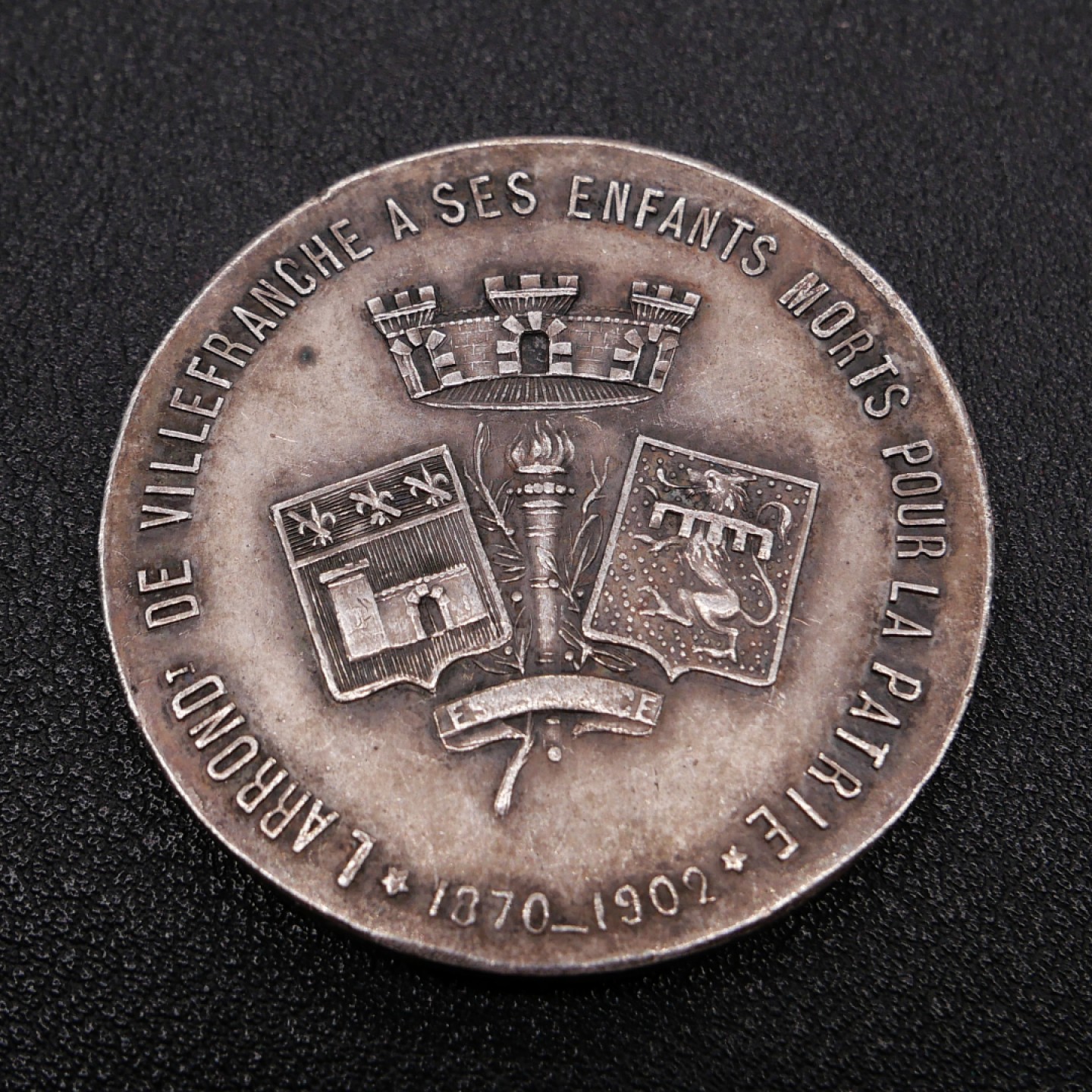 勋章奖章交易所1月27日（初六）法国币章专场 法国villefranche市1870-1902为国捐躯者纪念章