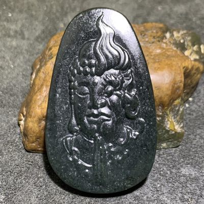 天然新疆和田青玉一念之间牌子一块， - 天然新疆和田青玉一念之间牌子一块，