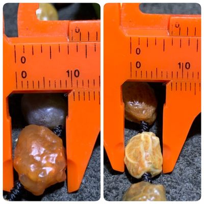 精美阿拉善筋脉玛瑙长款项链一条， 精美阿拉善筋脉玛瑙长款项链一条，