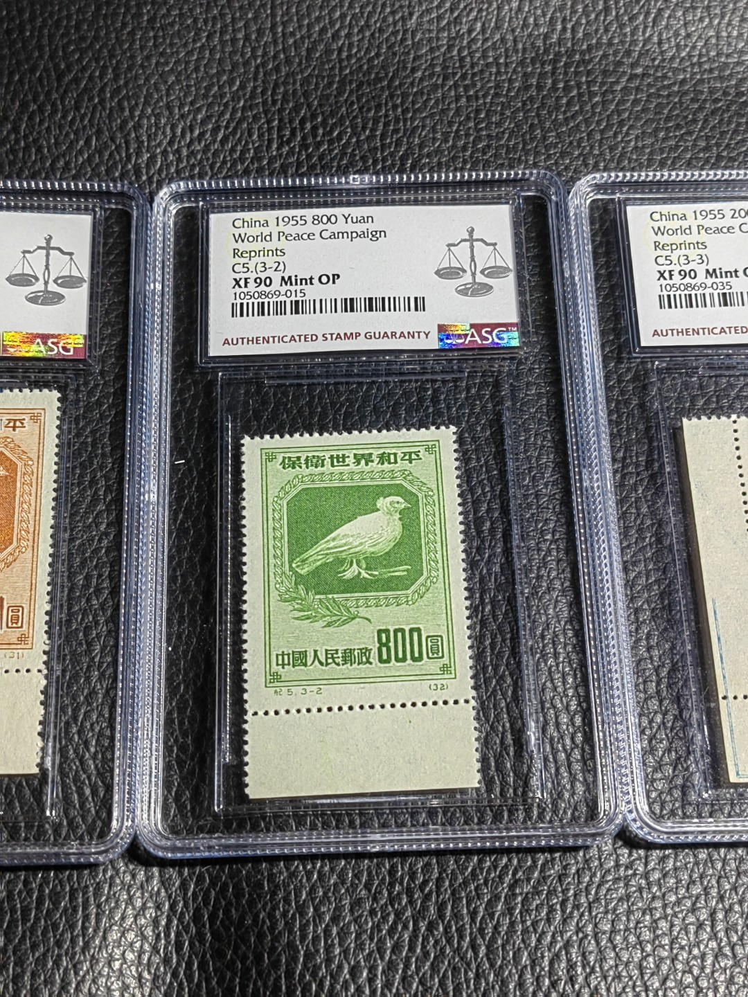 洪涛臻品批发群  精选邮票限时拍卖第一百五十一期 纪5和平再版新全，下边纸色线，ASG90高分OP，最严格时期一次性出分，中盒，草纸难评，90高分套非常难得，去年四五月份价格很吓人，现在正是抄底老纪特精品的绝佳时机，一手出分，壳子完好无划痕，藏家首选，买到就是赚到！！！