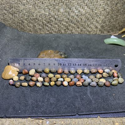 精美阿拉善筋脉玛瑙长款项链一条， 精美阿拉善筋脉玛瑙长款项链一条，