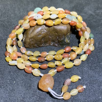 精美天然阿拉善黄色系108彩珠玛瑙项链(手串)一条， - 精美天然阿拉善黄色系108彩珠玛瑙项链(手串)一条，