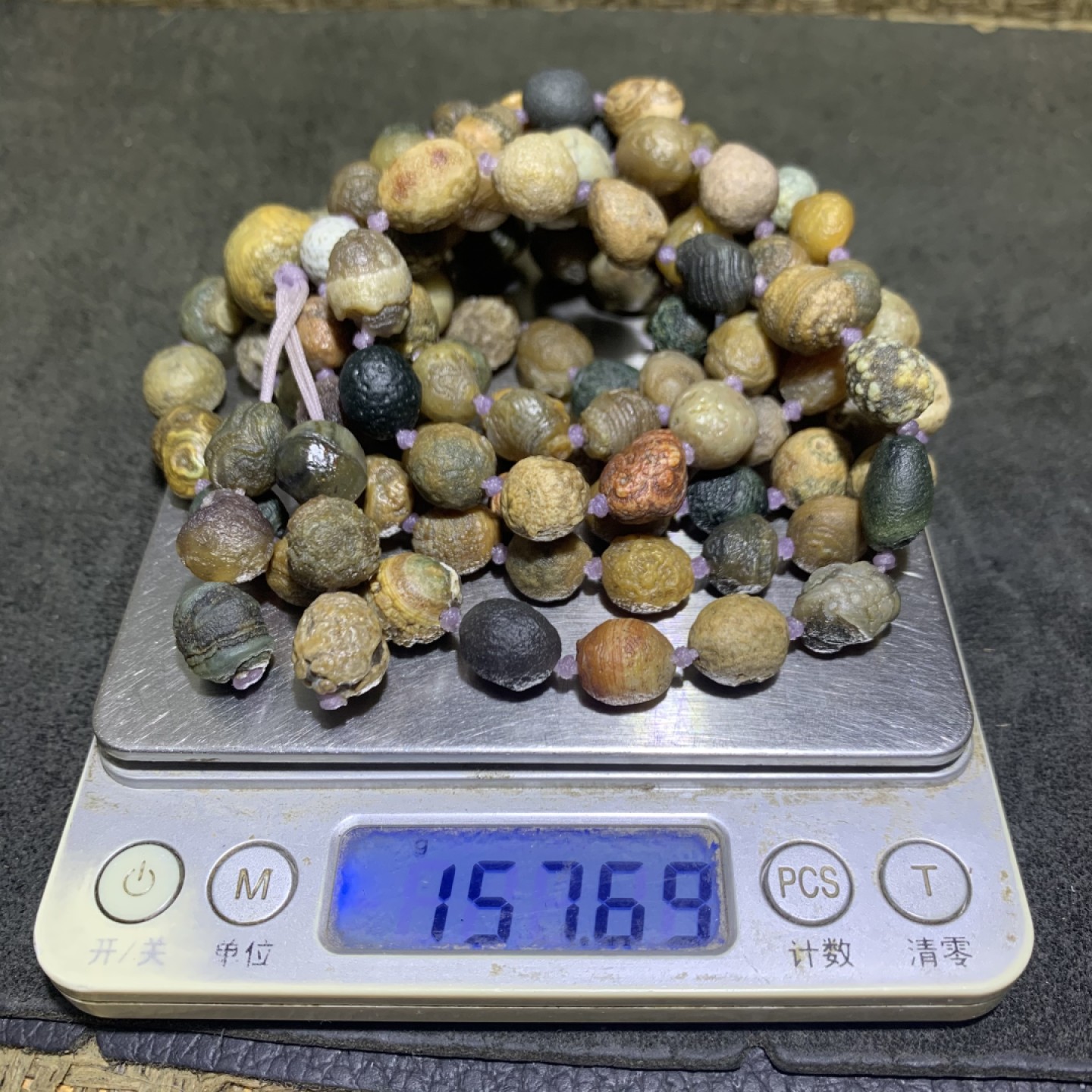 精美外蒙眼石108大颗粒项链一条！