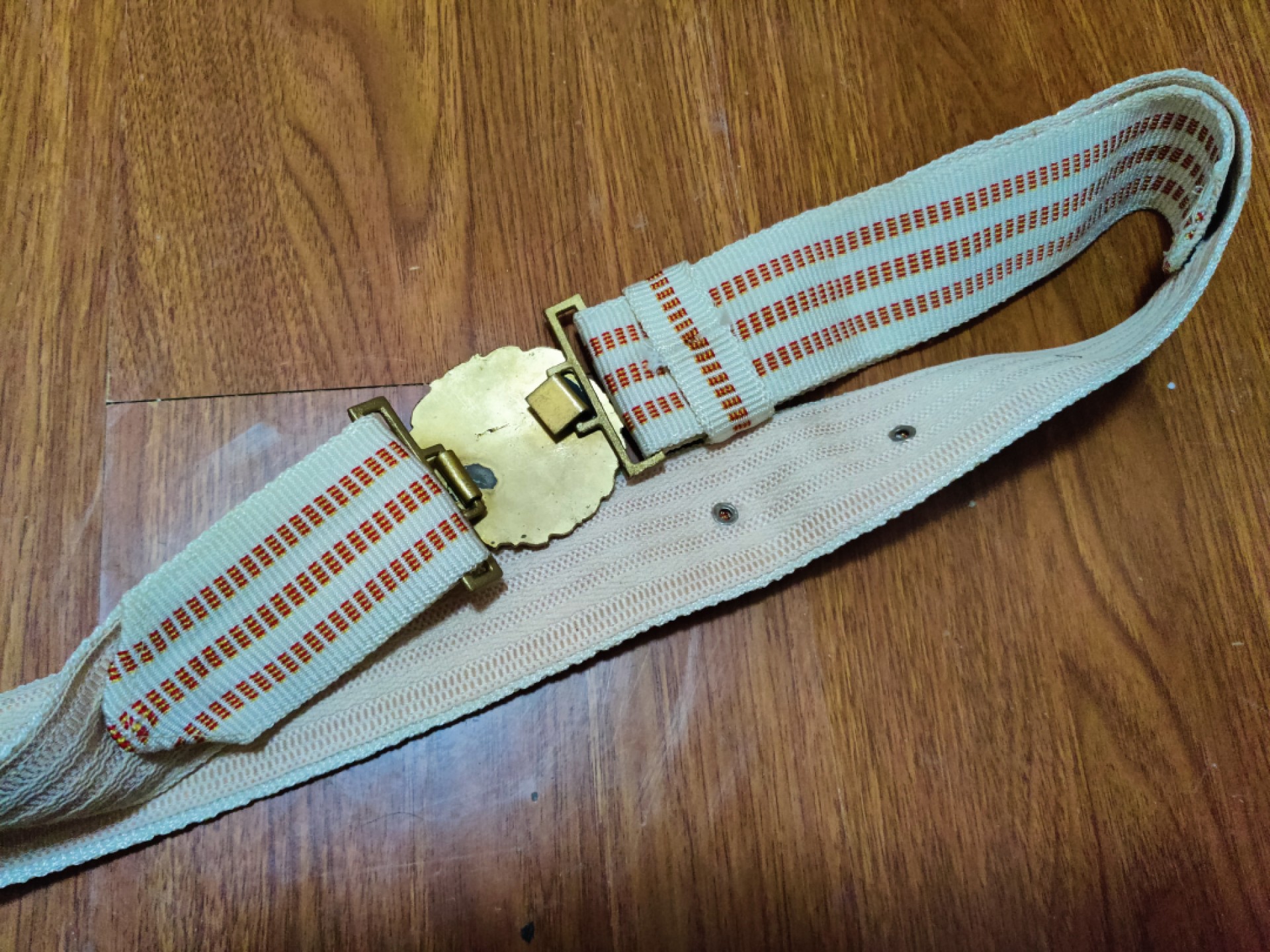 全场0元起拍 第24期 咸鱼国勋章拍卖专场 1月27日（周五）下午6：00开始