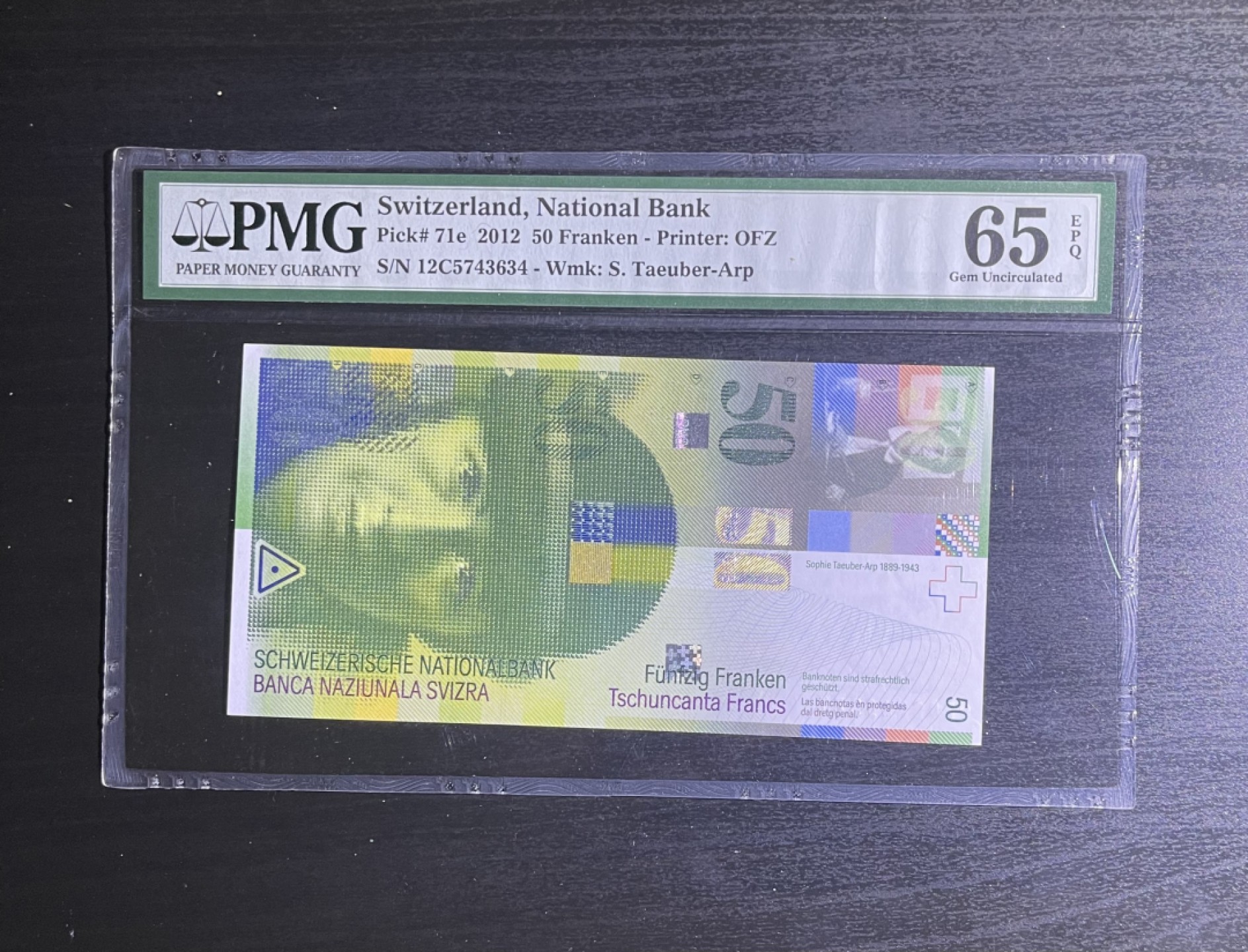 【丑猫】今晚7点，自动快拍 瑞士人像50