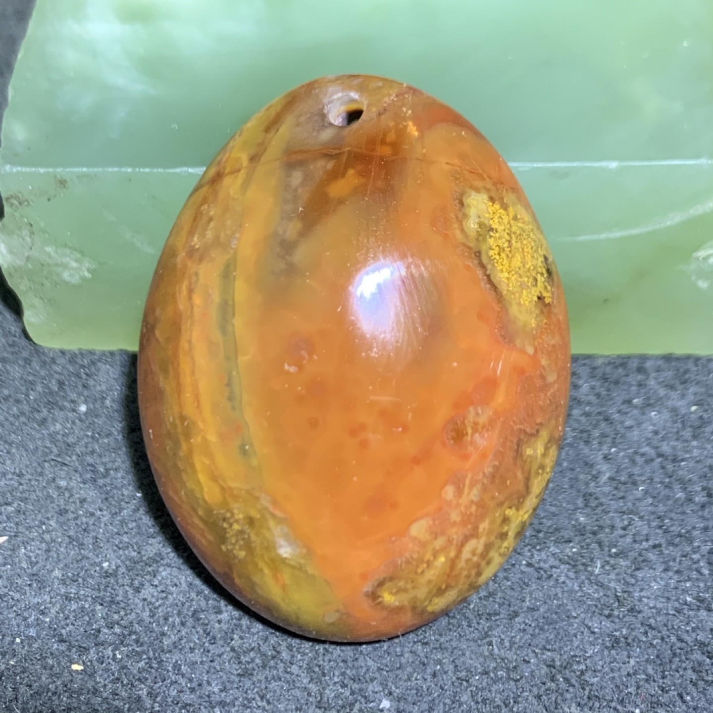 精美战国红玛瑙冰飘吊坠一个