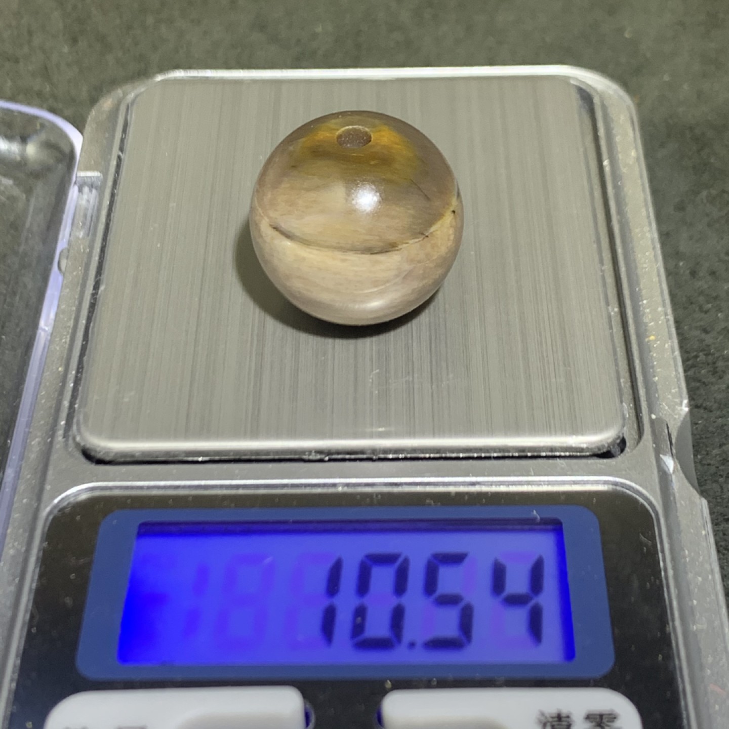 天然缅甸一线树化玉（木化玉）2.0圆珠一颗，