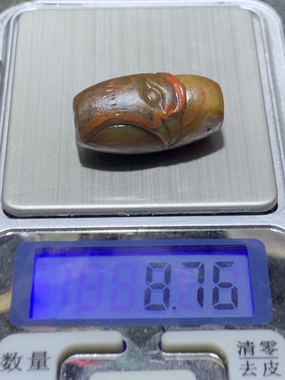 精美亚光冰飘战国红玛瑙手工俏色巧雕寿带鸟桶珠一颗 精美亚光冰飘战国红玛瑙手工俏色巧雕寿带鸟桶珠一颗