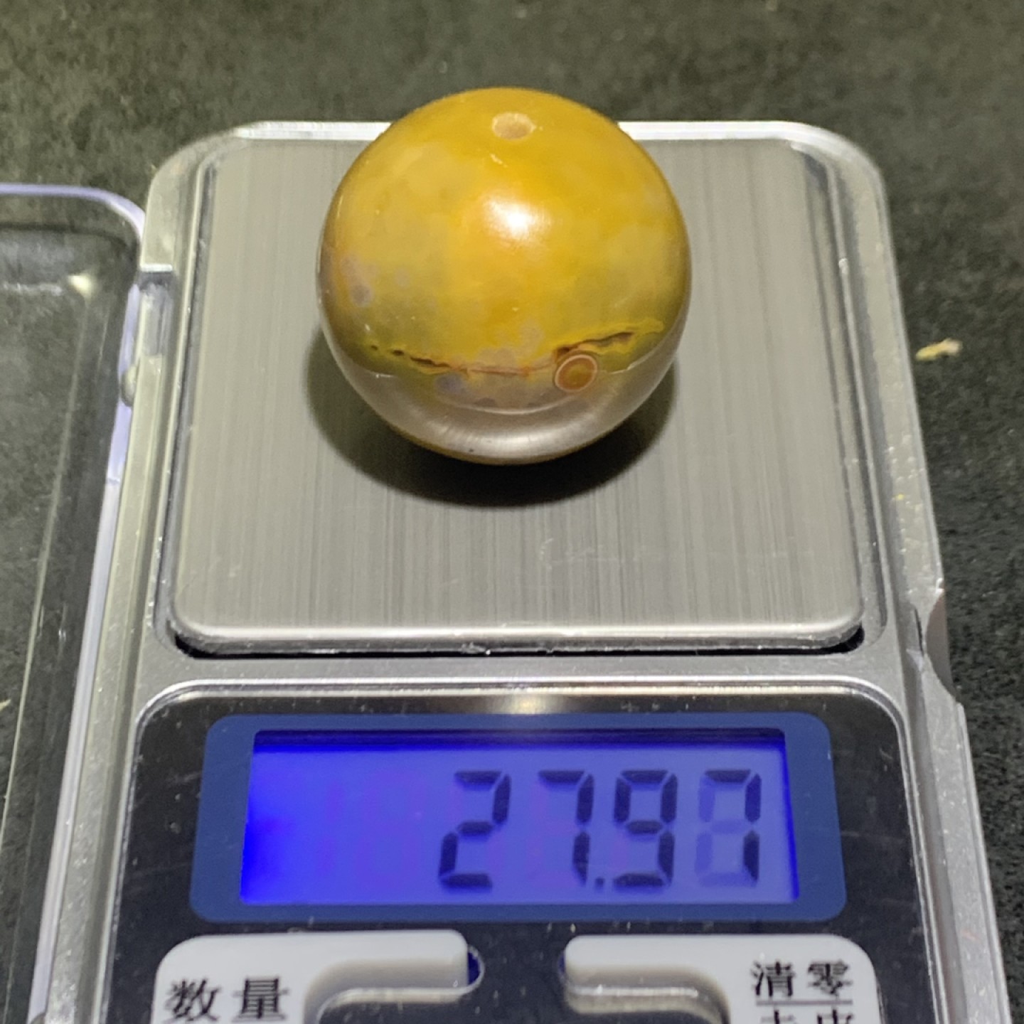 精美战国红玛瑙黄料天眼纹大圆珠一颗！