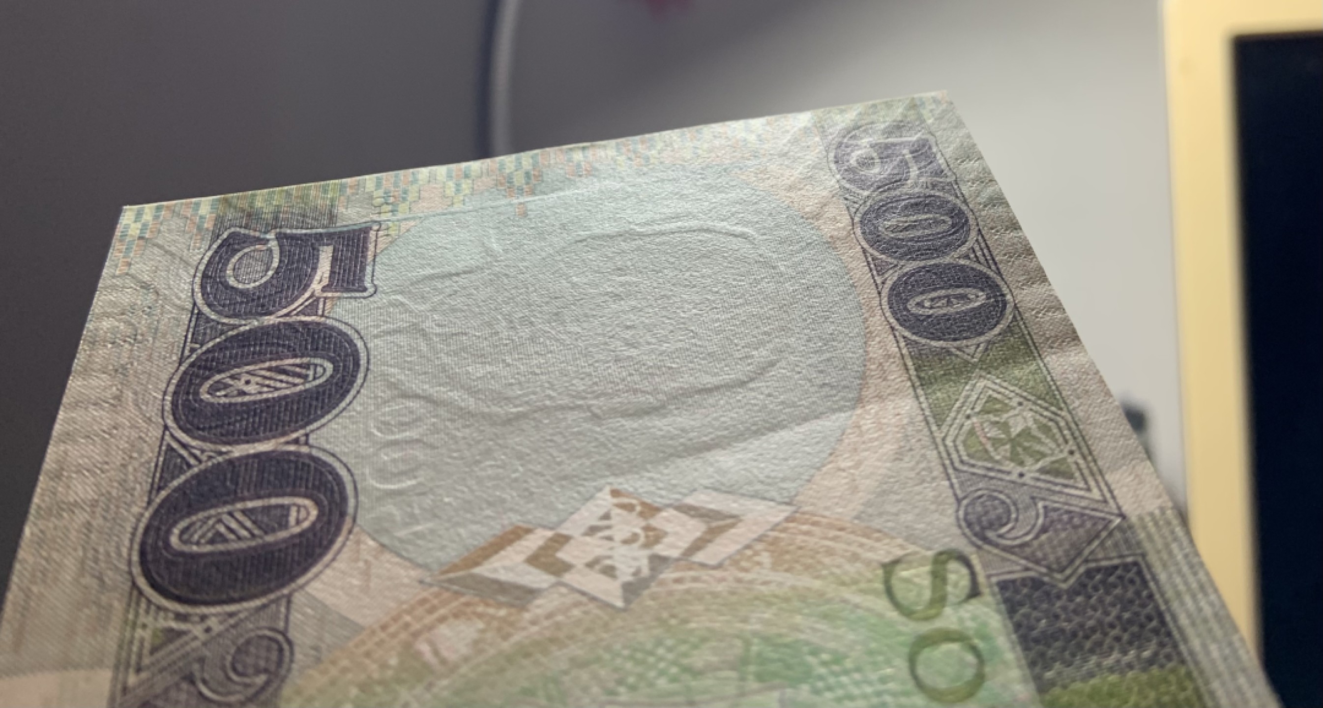 收藏联盟Quantum Auction 第227期拍卖 南苏丹2016-19年1-500镑一套 品相全新UNC 50和500边角有瑕疵，细节如图