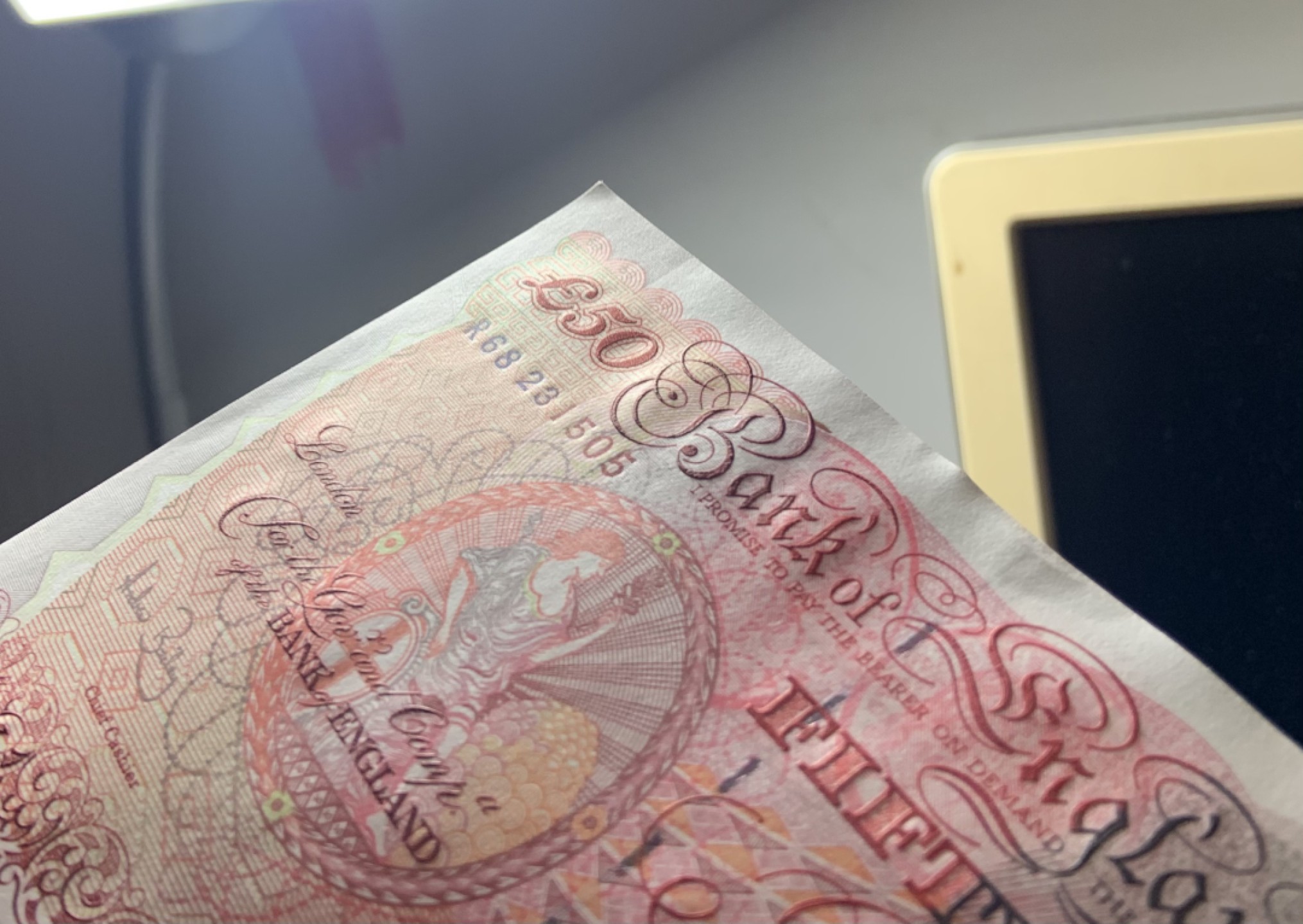 收藏联盟Quantum Auction 第228期拍卖 (已更新) 英国1994版50镑 品相UNC- 细节如图