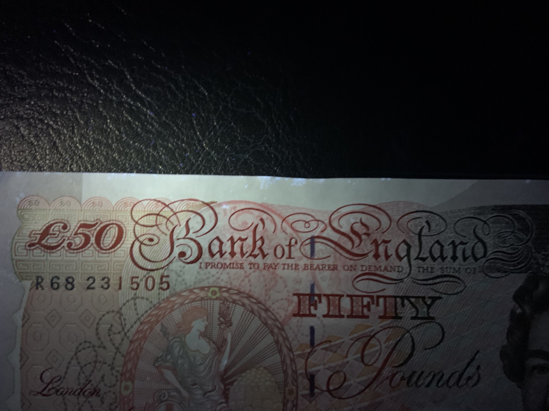 收藏联盟Quantum Auction 第228期拍卖 (已更新) 英国1994版50镑 品相UNC- 细节如图