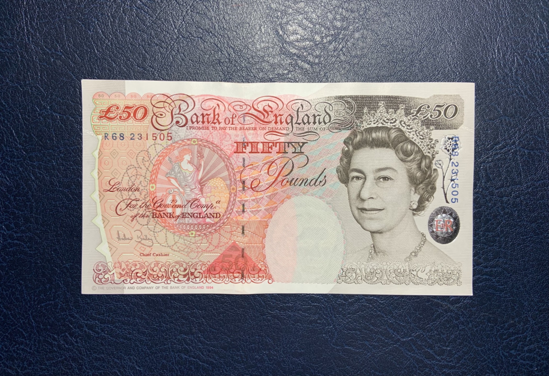 收藏联盟Quantum Auction 第228期拍卖 (已更新) 英国1994版50镑 品相UNC- 细节如图