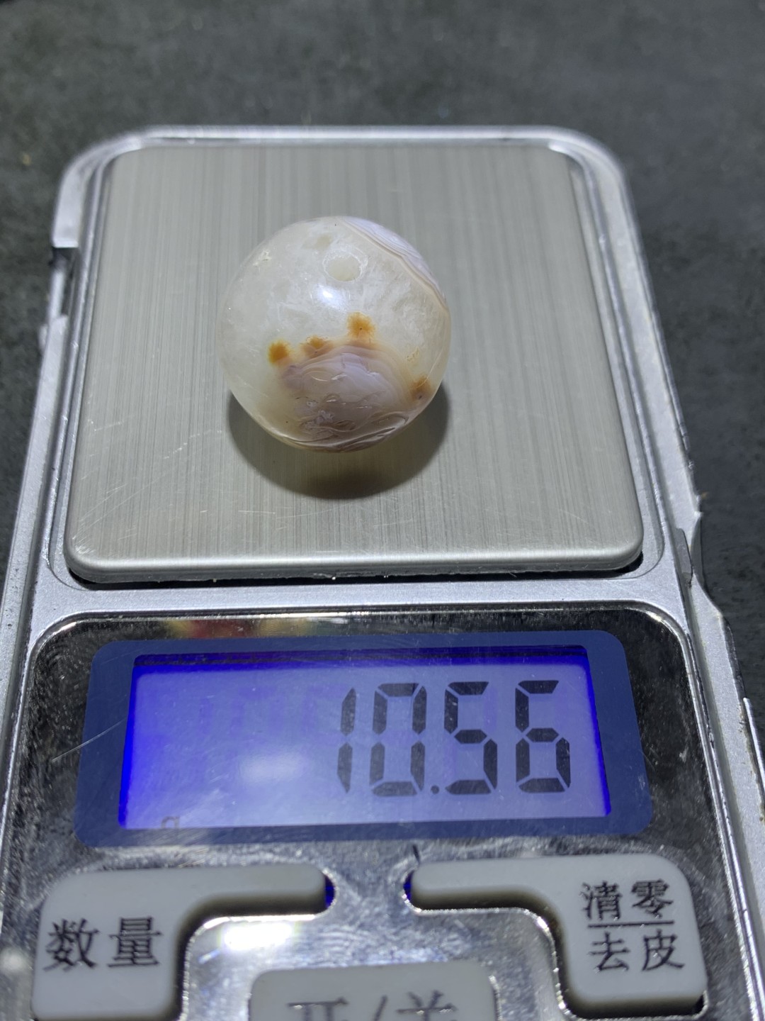 精美冰飘战国红玛瑙手工俏色巧雕菩提2.0珠一颗！