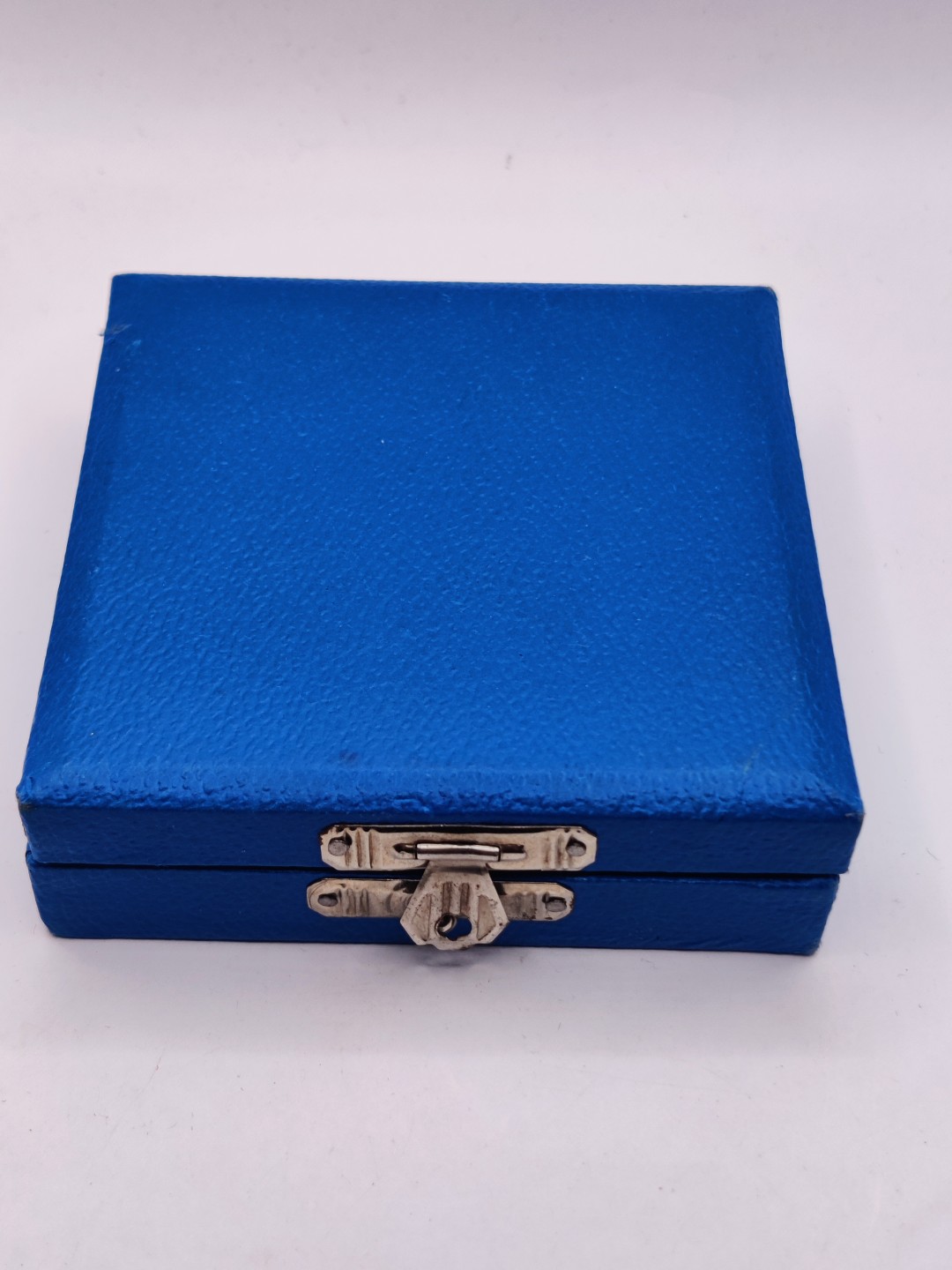 全场0元起拍 第26期 咸鱼国勋章拍卖专场 2月1日（周三）下午6：00开始