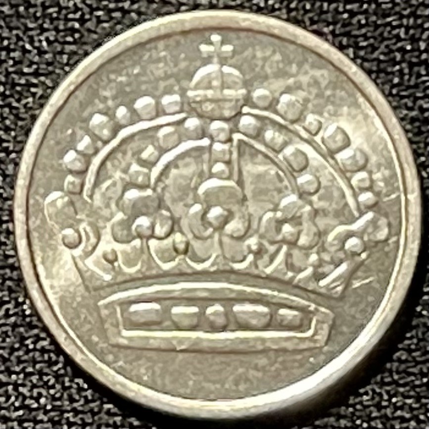 紫瑗钱币——第249期拍卖 瑞典 1957年 古斯塔夫六世 25欧尔 2.32克 0.4银 UNC