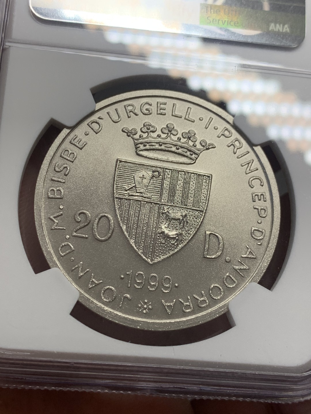 《竞宝斋》第130场-周日，周一连拍 (全场包邮) 唯一冠军分 NGC-MS69 安道尔1999年 悉尼奥运铅球 20第纳尔大银币 含1.5克金 发行量5000枚