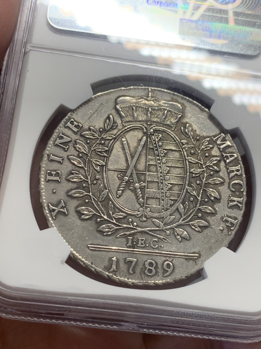 《竞宝斋》第130场-周日，周一连拍 (全场包邮) NGC AU 1789年德国萨克森泰勒大银币 压印人物清晰 底板干净 难的佳品