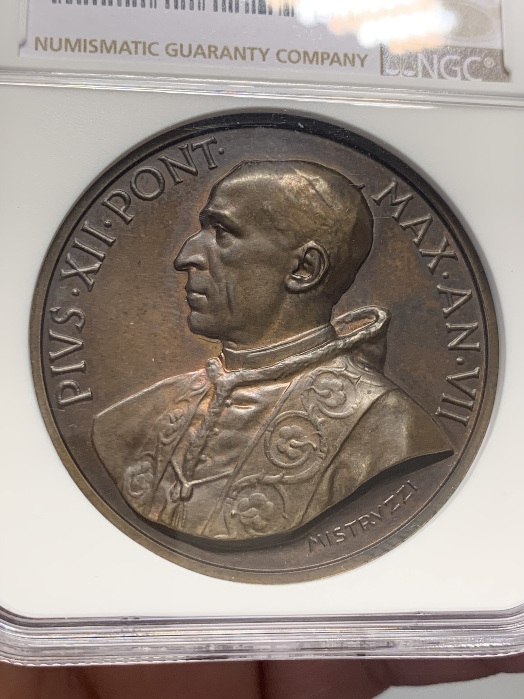 《竞宝斋》第130场-周日，周一连拍 (全场包邮) NGC MS64 1946年梵蒂冈教皇庇护十二世二战结束纪念高浮雕铜章 稀少难得 品相完美 加厚盒装