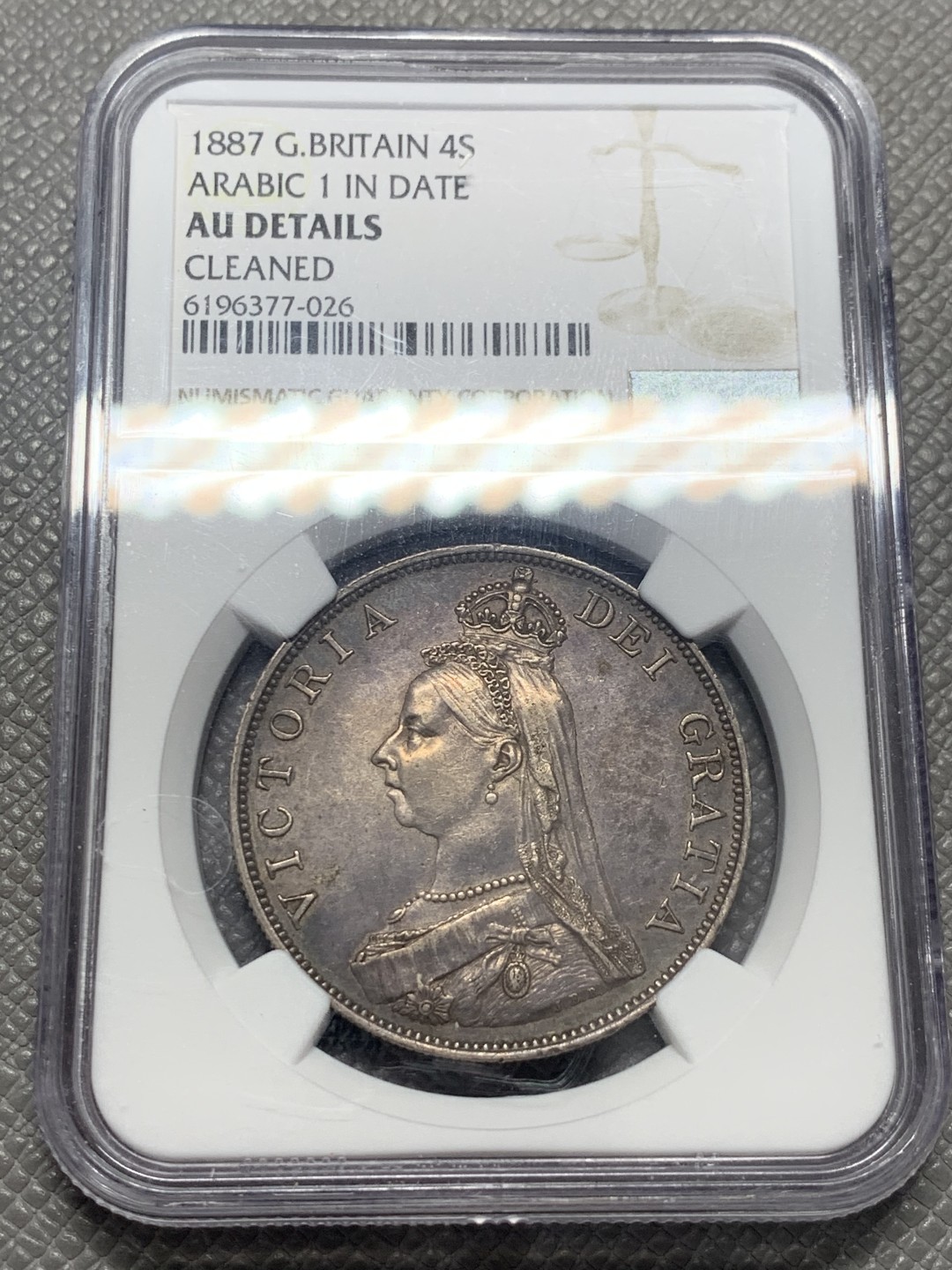 《竞宝斋》第130场-周日，周一连拍 (全场包邮) NGC AU 1887年 英国 维多利亚 高冠 双佛罗林/4先令 银币 深包浆 细节好